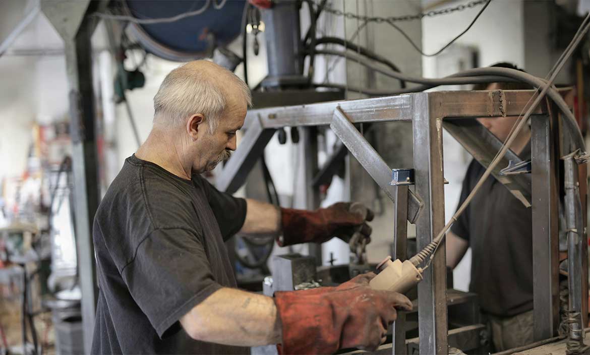 Installation and maintenance by atria